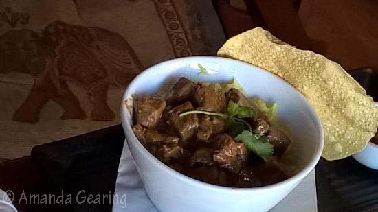 elephant-boy-cafe-beef-curry-amanda-g-sep-2015